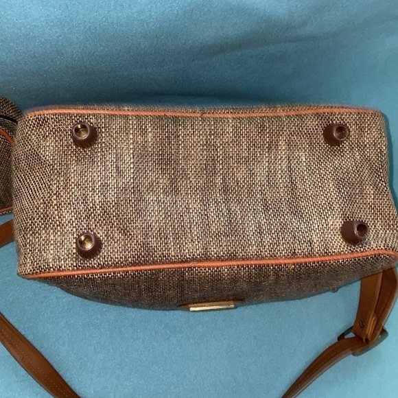 SAKS FIFTH AVENUE Travel bag and toiletry case tweedy texture lined inside both - Picture 5 of 13